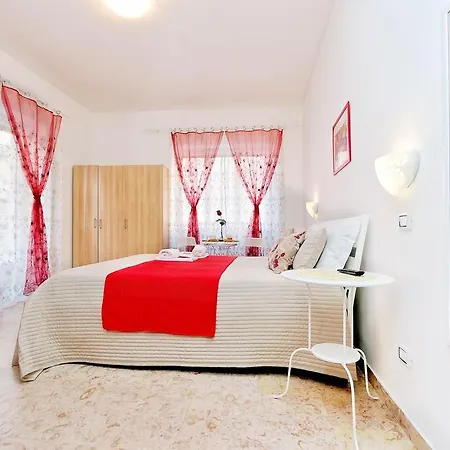 San Giorgio 3* Rome